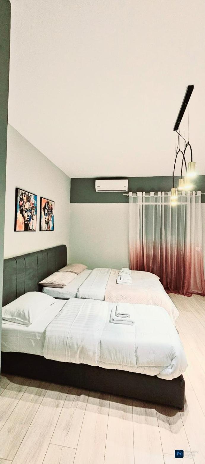 Center Apartment Easy_Luxury 地拉那 外观 照片